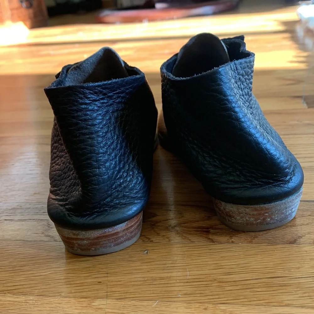 Sevilla Smith “The Laura” booties - Picture 4 of 10